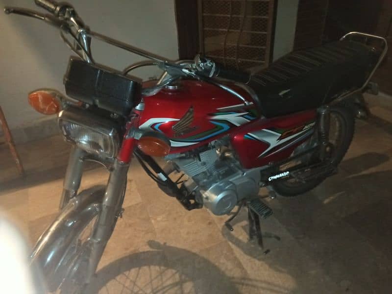 Honda CG 125 good condition price Negiotable 3