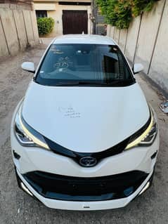 Toyota C-HR 2019 4.5 Grade Fresh