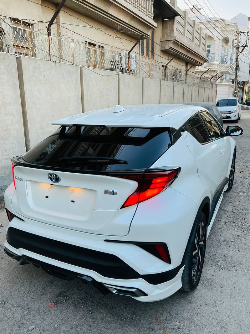 Toyota C-HR 2019 4.5 Grade Fresh 2