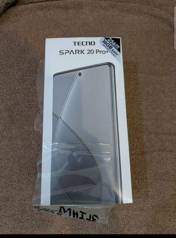 Tecno spark 20pro plus 0