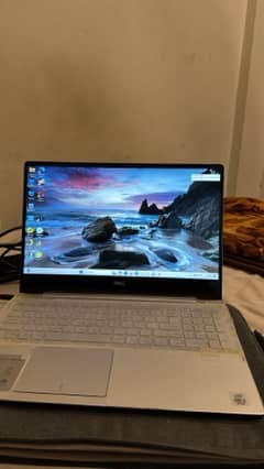 Dell laptop Read details