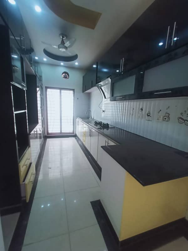 10 Marla upper portion with Gass available for rent in bahria enclave Islamabad 1