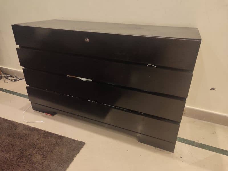 black beautiful drawers table 2