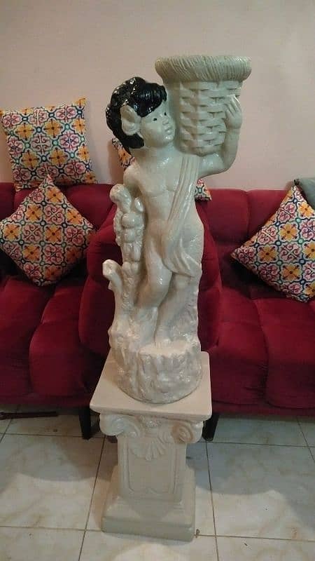 beautiful lamp and stonned made statue 1