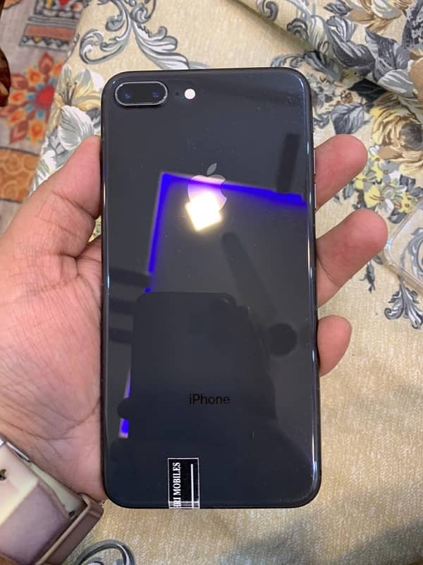 I PHONE 8  PLUS BEST MOBILE pta approved 0