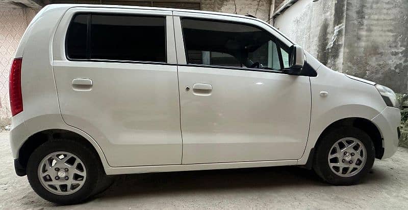 Suzuki Wagon R VXL 2022 11