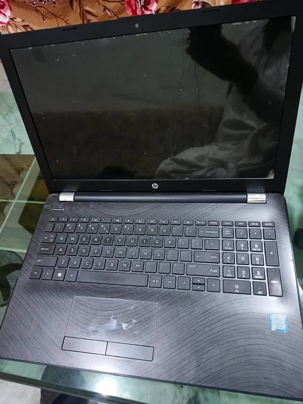 hp i5 7th generation 4gb ram 256ssd 4