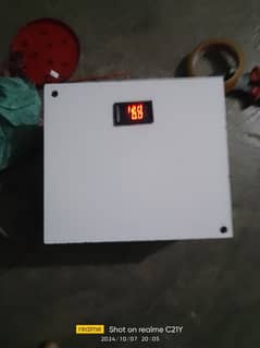 lithium ion battery pack 12volt 2amp say 100amp tak available hay