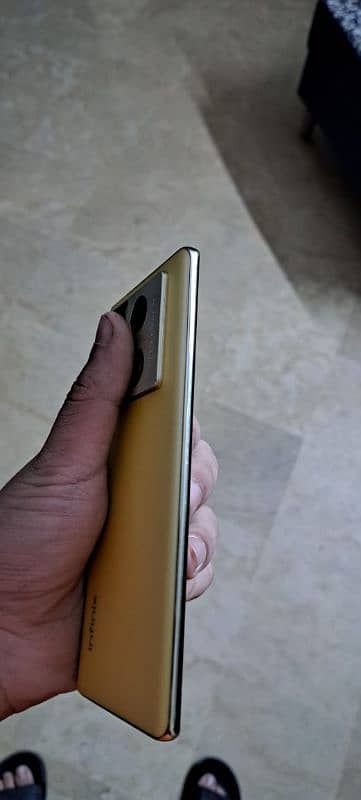 infinix note 40 pro zabardast condition 5