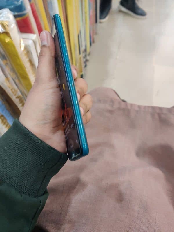 redmi note 9s 6GB 128 gb all ok 4