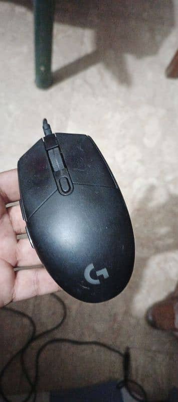 Logitech G102 mouse black colour 0