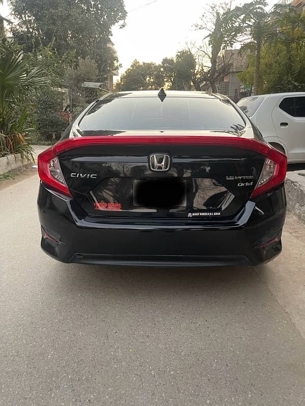 Honda Civic Oriel 2018 5