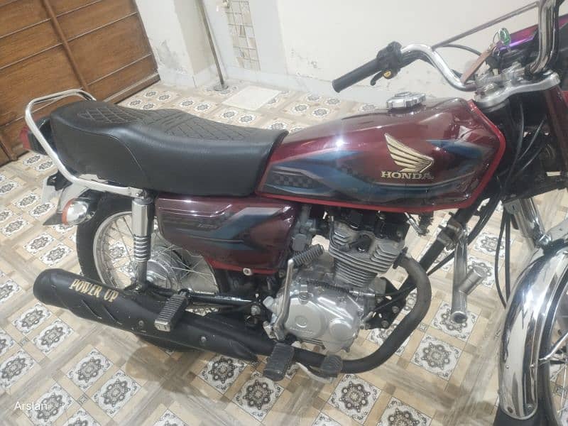 Honda CG 125 | 2024 Model 9