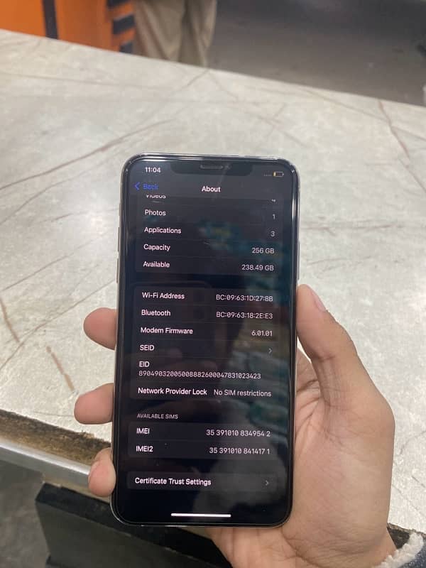 iphone 11 pro max for sale 4