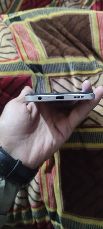 oppo f21 pro 4