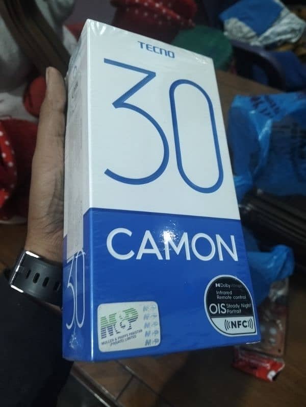 camon 30 12gb ram 2