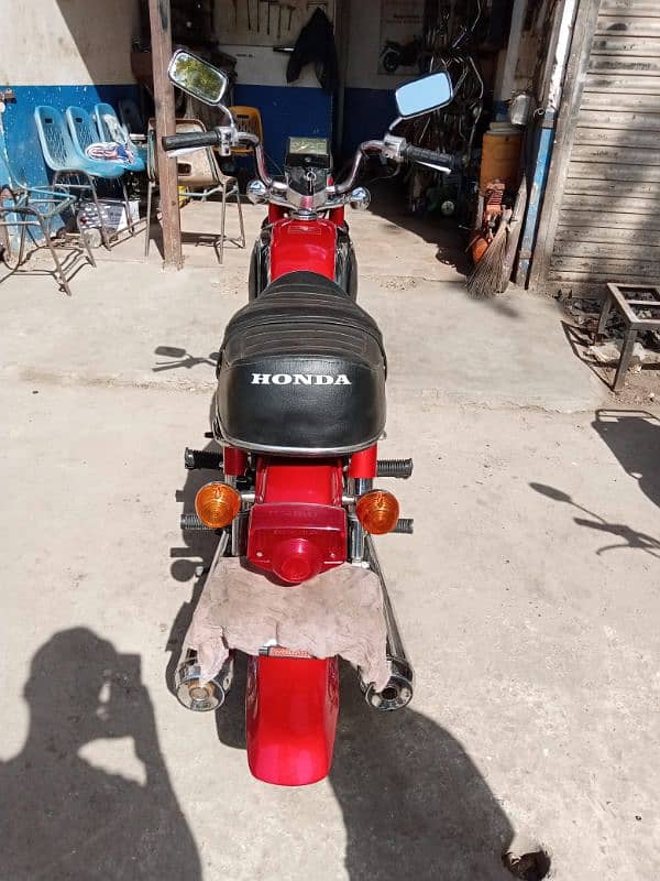 HONDA CD 200 4