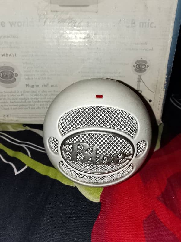 blue snowball microphone 5