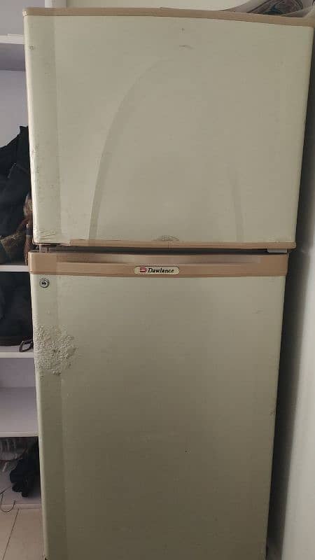 Dowlance Refrigerator 0