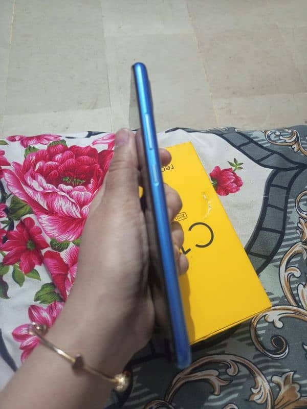 realme c11 4 64 3