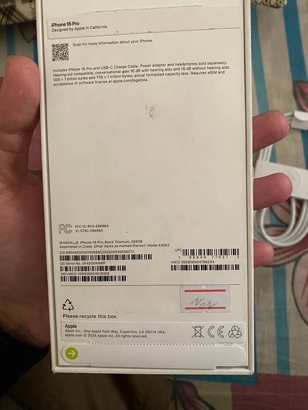 Iphone 16 pro 256gb Factory Unlocked Non PTA Just Box Open 2