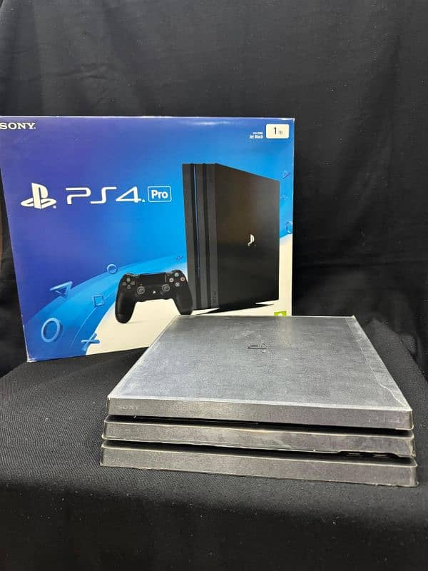 PlayStation 4 Pro 1TB - Mint Condition (Box, Controller & Games) 1