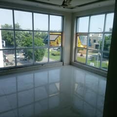 Ground Floor Corner Shop For Rent On Main Boulevard Bahria Town Lahore