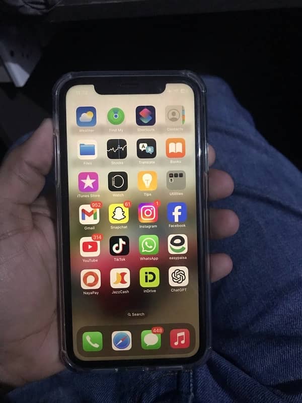 iphone 11 ( factory unlocked 2