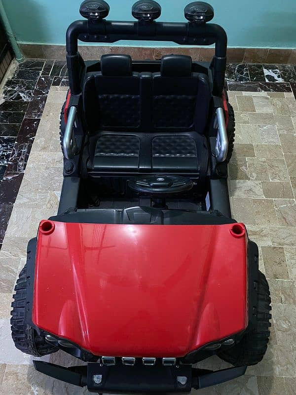 Bettery and Remote operated kids car 8