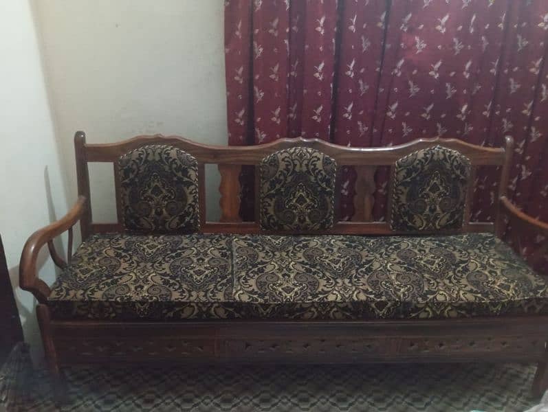 3 Seater Sofa 0