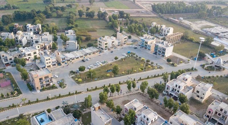 8 marla Facing Park plot for sale in Bahria Orchard Phase 2 , C Block 9