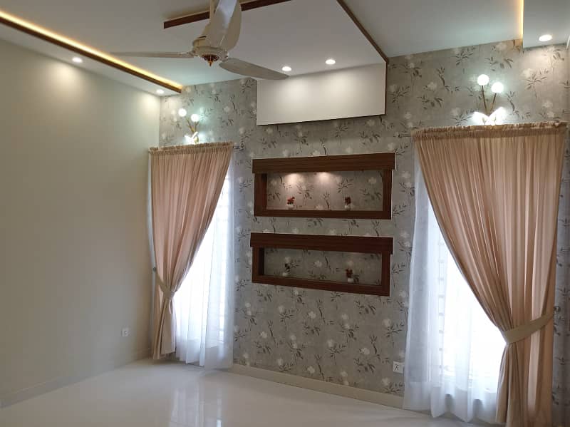 10 Marla Brand New House For Sale In Sector C Bahria Town Lahore 13