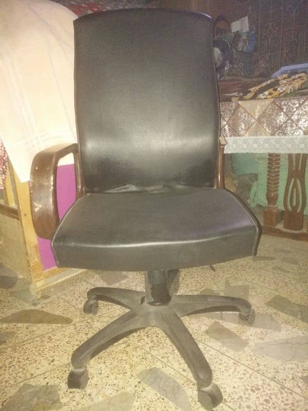 Computer chair 3