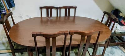 Dining Table with 6 chairs