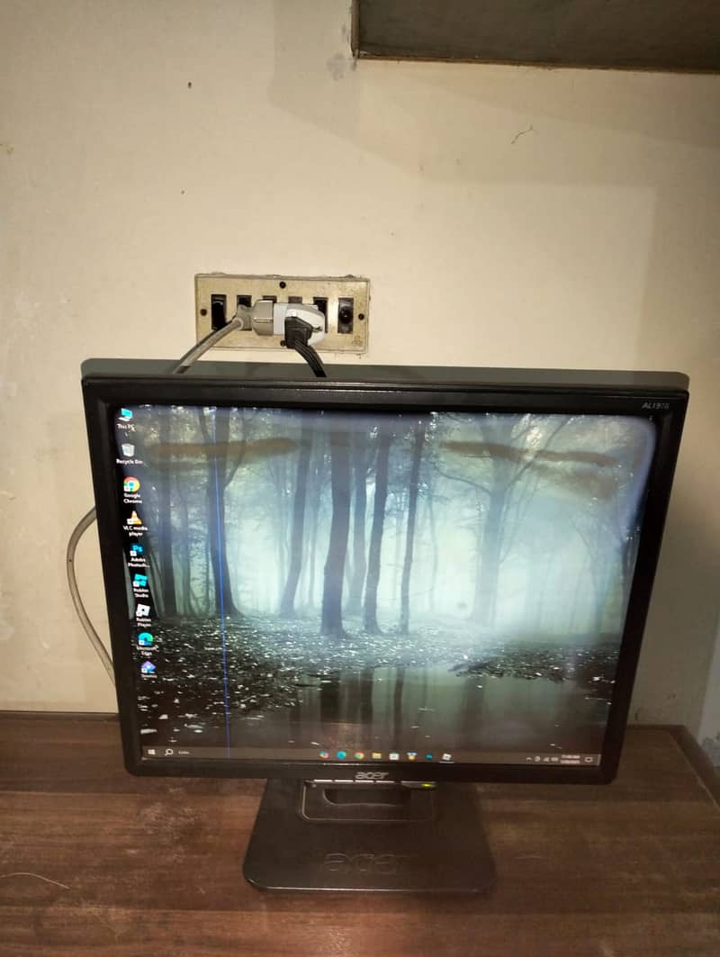 Acer branded monitor FOR SALE!! 3