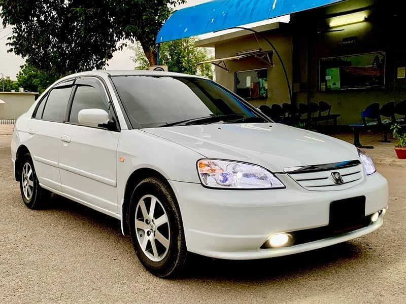 Honda Civic EXi 2003 1