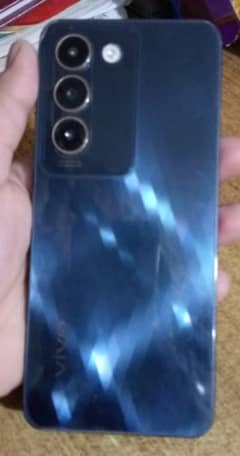 phone 03186558610   vivo y100 look like new