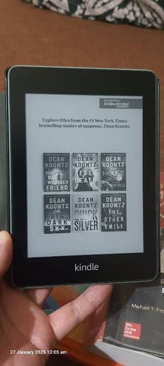 kindle E reader paper white 10 Generation.