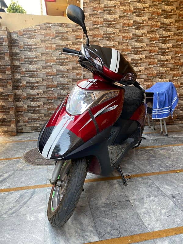 United Scooty 100cc variant 2