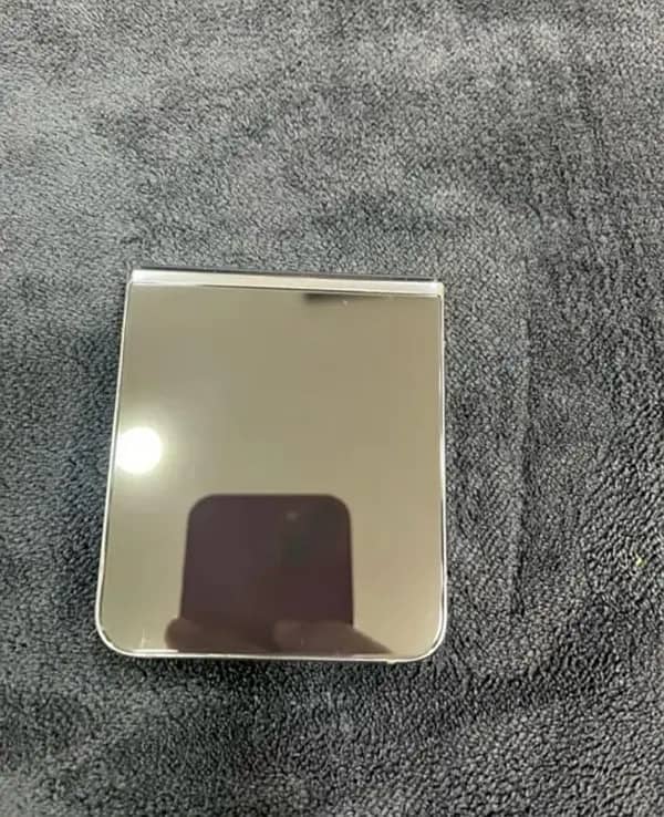 sansung z flip 5 16/256gb 1