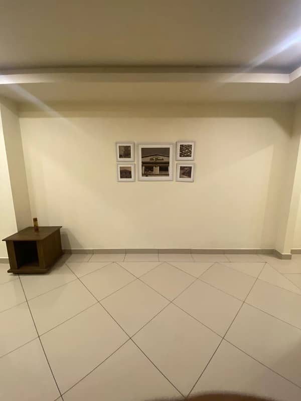 One bedroom fully furnished for rent in bahria towan Rawalpindi phase 4 The grandy plaza 3