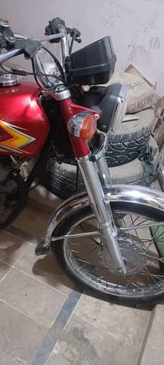 HONDA CG 125 2021 KARACHI NUM FIRST OWNER