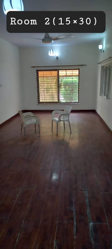 Gulberg FCC 22 Marla double story CORNER House very Hot location prime location 10