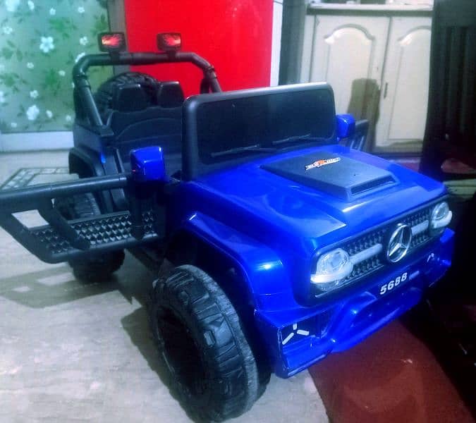 Mercedes Kids jeep car with remotecontrol/swing mode/running condition 8