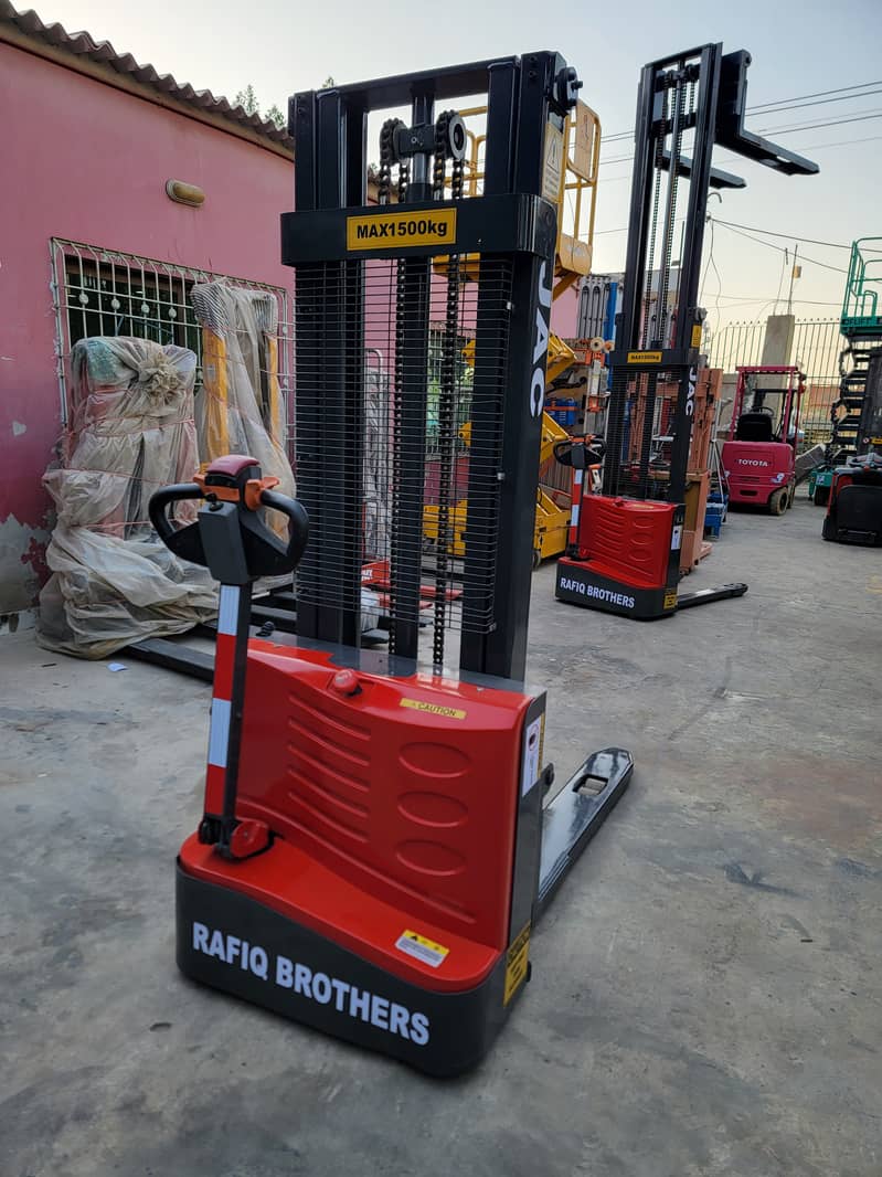 JAC CDD-15 1.5 Ton Full Electric Stacker Lifter Forklift for Sale 13