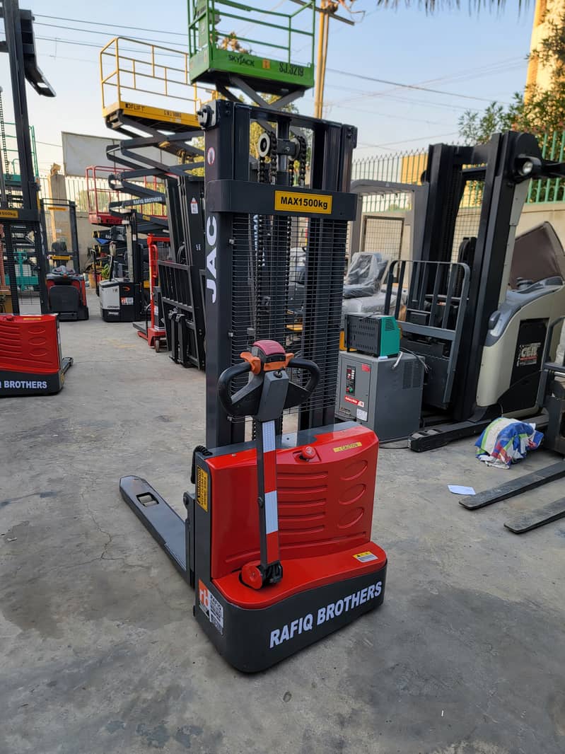 JAC CDD-15 1.5 Ton Full Electric Stacker Lifter Forklift for Sale 14