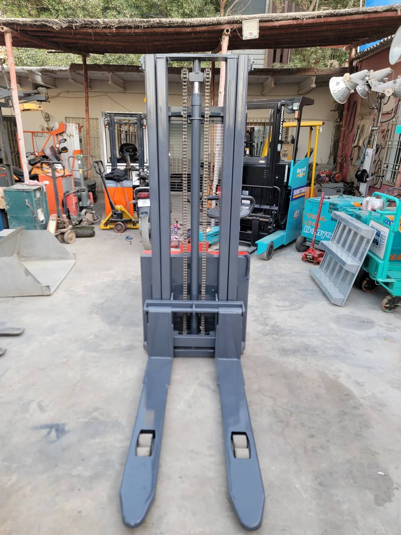 JAC CDD-15 1.5 Ton Full Electric Stacker Lifter Forklift for Sale 18