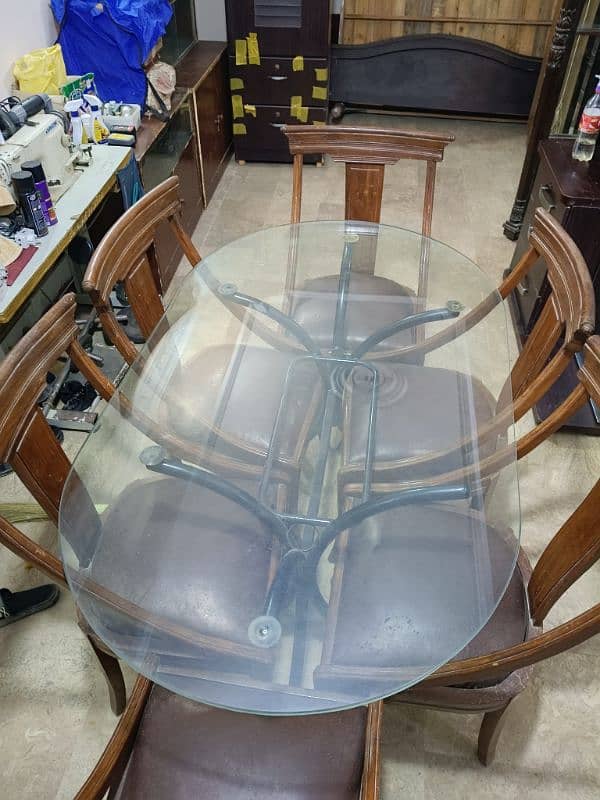 dining table with seesham lakri chairs 1