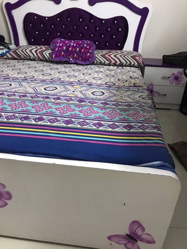 Full Bedset of kids White and purple 2