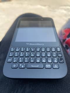 BlackBerry Q5 Officiall Pta Approved